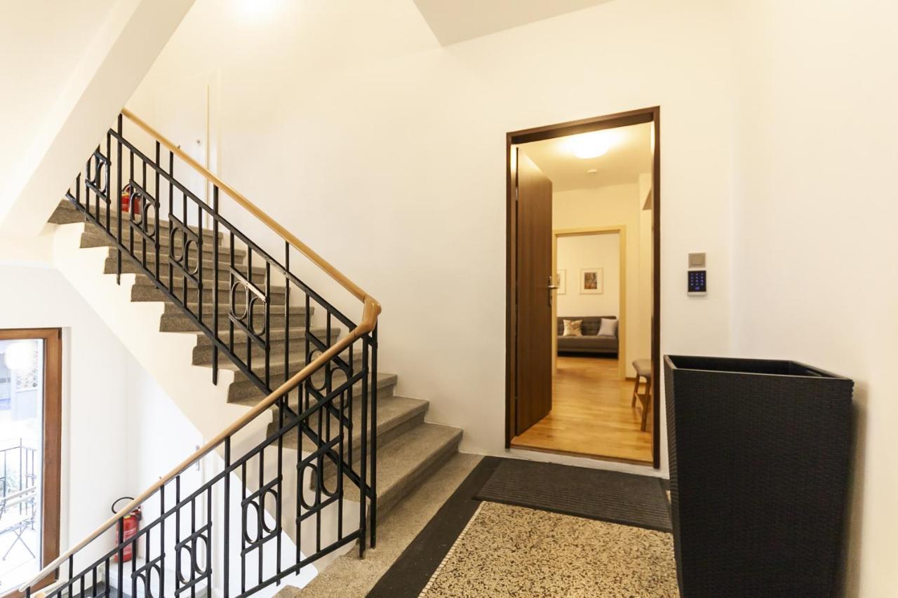 Appartamento Prague Expat House Esterno foto